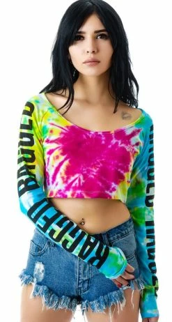 The Ragged Priest The Halle Long Sleeve Cropped Tee