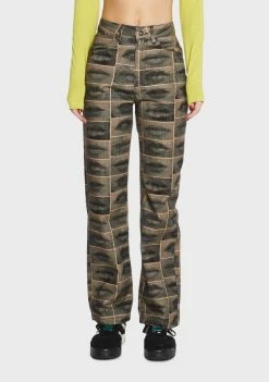 The Ragged Priest Boyfriend Jeans Hearsay Graphic Pants